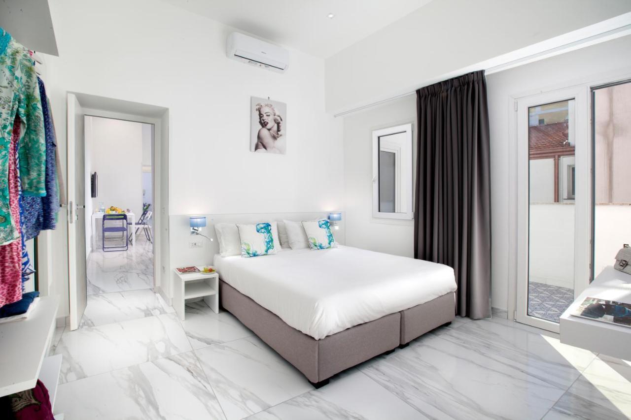 Апартаменты Piazza Tasso Max 1 Сорренто Экстерьер фото
