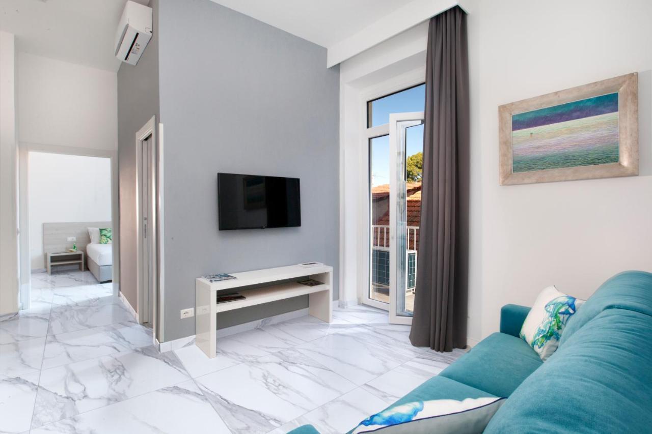 Апартаменты Piazza Tasso Max 1 Сорренто Экстерьер фото